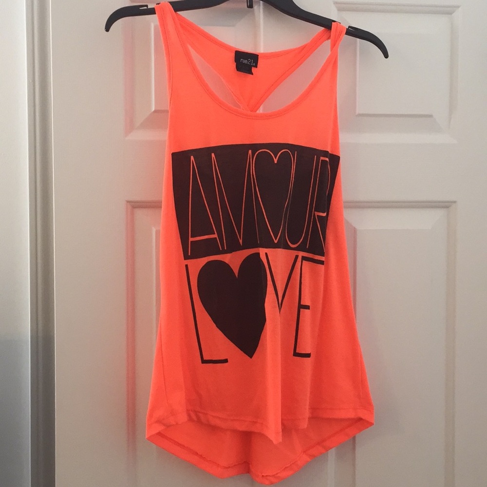 Tank top- twisted razor back